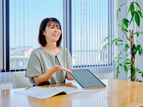 仕事内容や業務の説明を教えてください。
